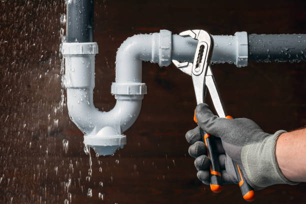 Professional Drain Cleaning technician working in Galloway, OH